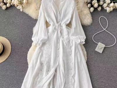 Elegant French Korean V Neck Long Sleeve Dress for Women – Belted, Flowy, Single-Breasted Solid Midi Dress图3